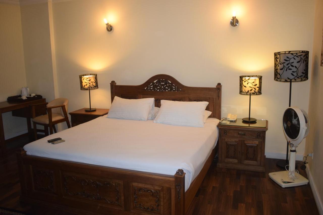 Hotel Akbars Kinara Sialkot Extérieur photo